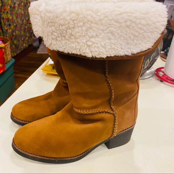 Coach Suede Boots - Picture 1 of 3